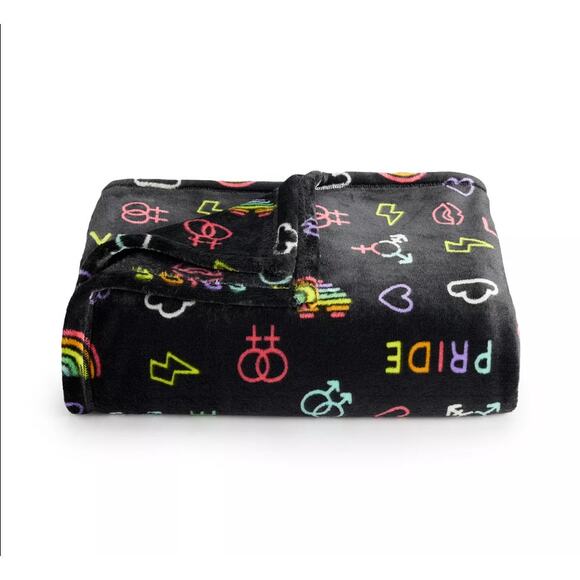 Sonoma Community Pride Oversized Plush Throw - Picture 1 of 2